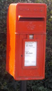 Roter Briefkasten